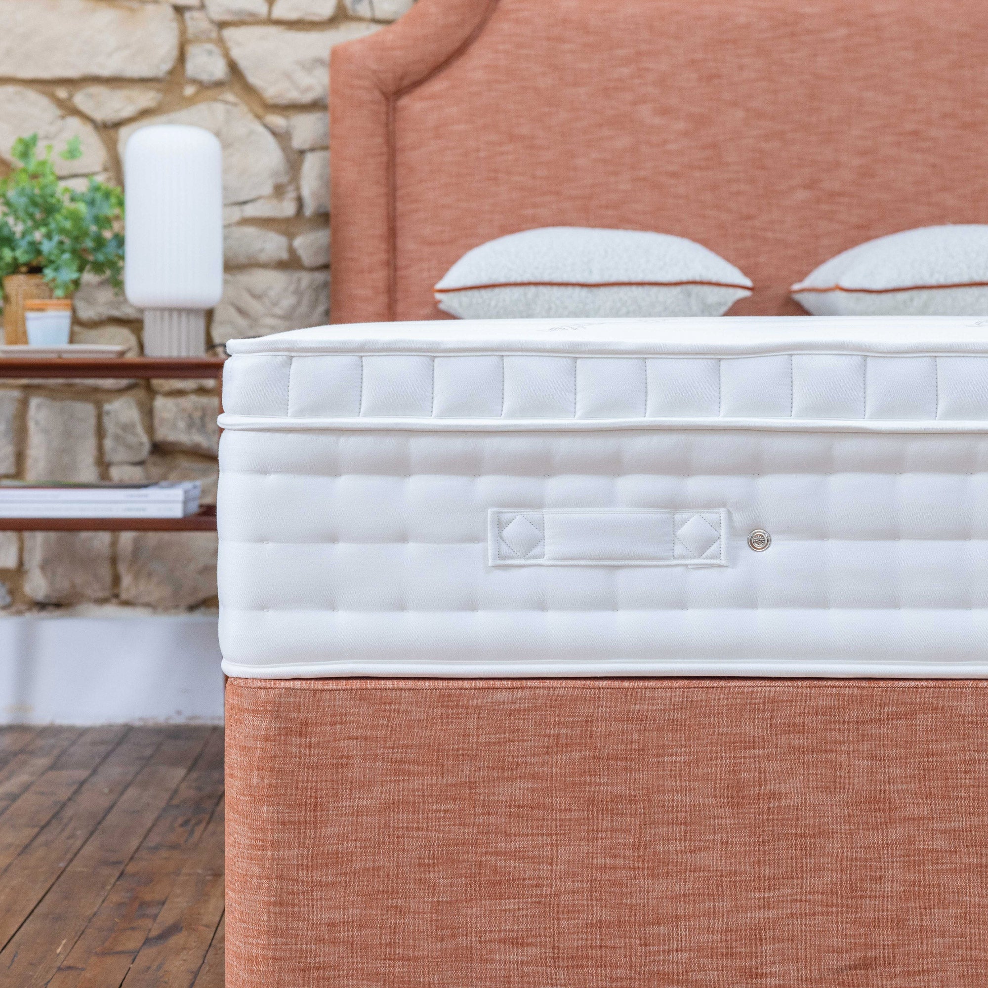 USA American Size Mattresses · Robinsons Beds